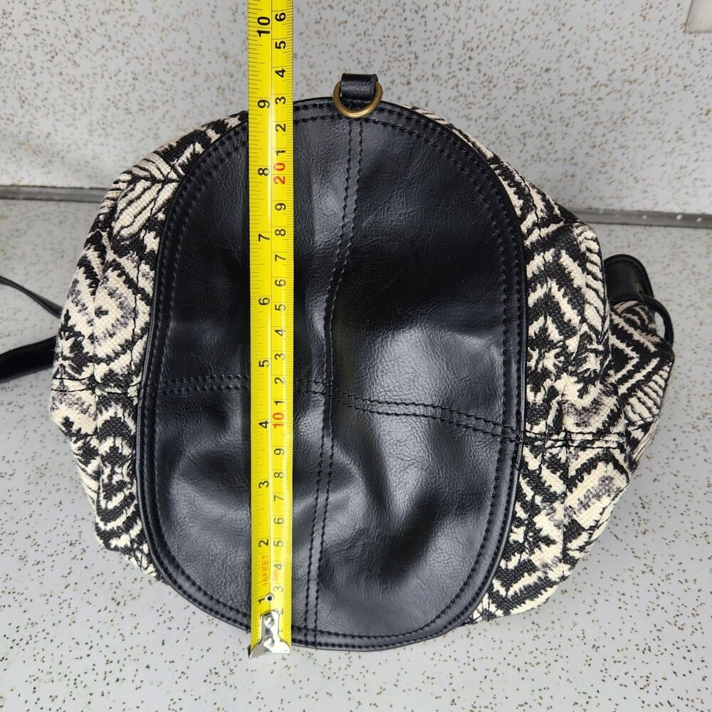 Lucky Brand Womens Bali Hai Sling Hobo Purse Bag Black/White Geometric Pattern - Picture 13 of 14